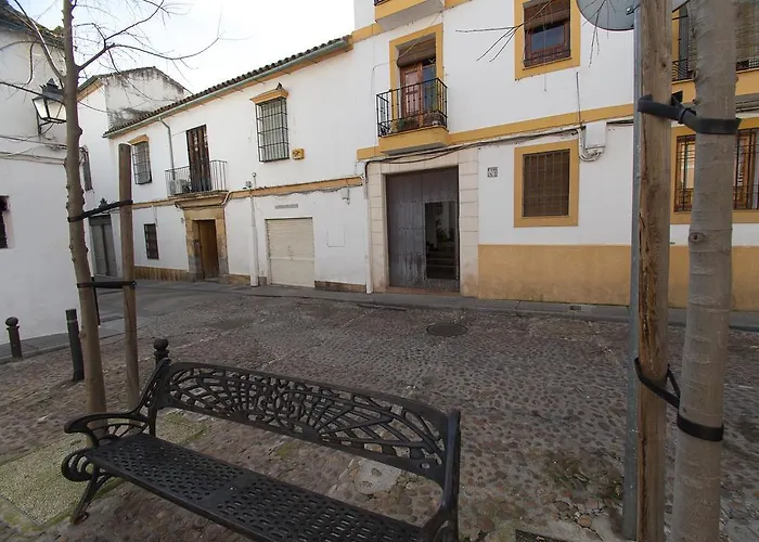 Sunshine Plaza Abades